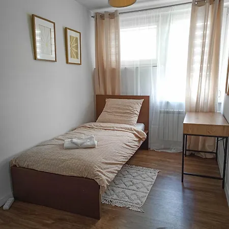 Komfortowy 3 Pokojowy Z Balkonem *