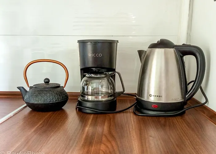 شقة Komfortowy 3 Pokojowy Z Balkonem وارسو