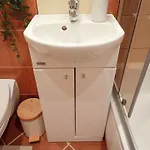 Komfortowy 3 Pokojowy Z Balkonem 바르샤바