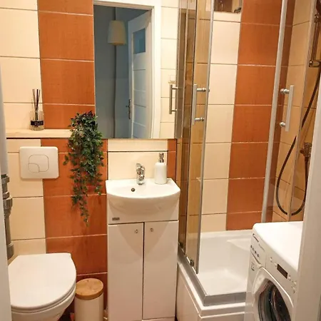 아파트 Komfortowy 3 Pokojowy Z Balkonem *